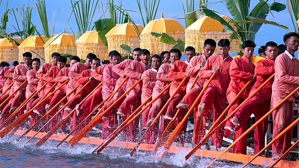 Photos show festival on Myanmar's Inle Lake after the end of monsoon