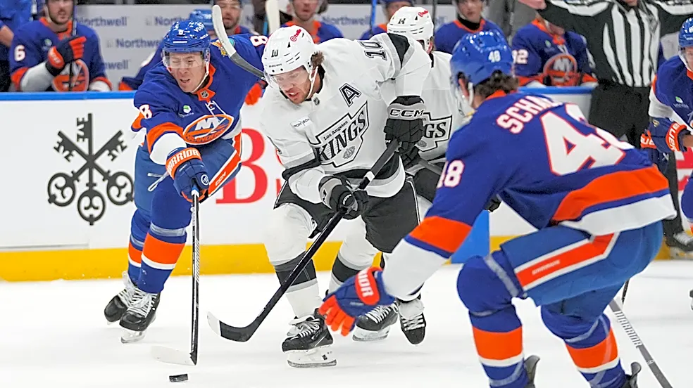Artemi Panarin scores twice and the Kings beat the Islanders in OT for a 2nd straight win