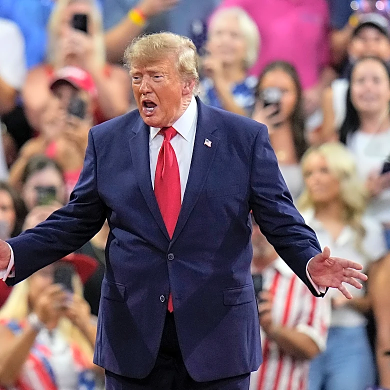 Trump at South Florida rally revives the idea of military intervention in Cuba after Iran