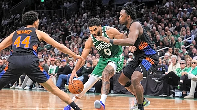 Jayson Tatum scores 36, sizzles down the stretch as Celtics fend off Knicks 107-103