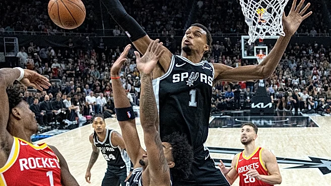 Amen Thompson blocks Wembanyama in final second as the Rockets beat the Spurs 114-110 in Austin