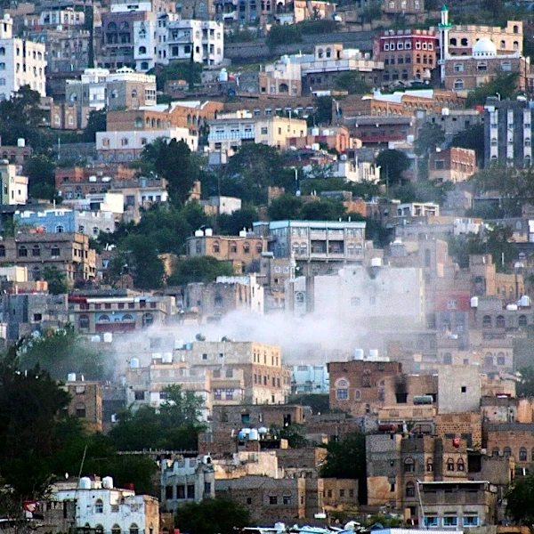 Drinking water supplies dwindle in Yemeni city besieged by Houthi rebels