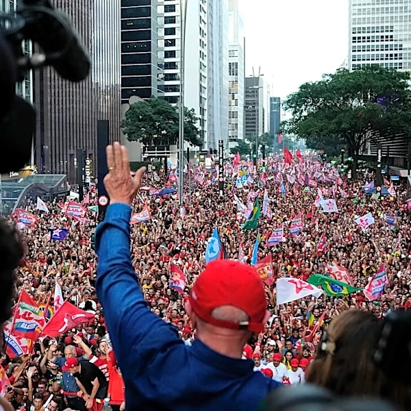 Brazil's Lula, Bolsonaro close arguments to voters ahead of nail-biting election runoff