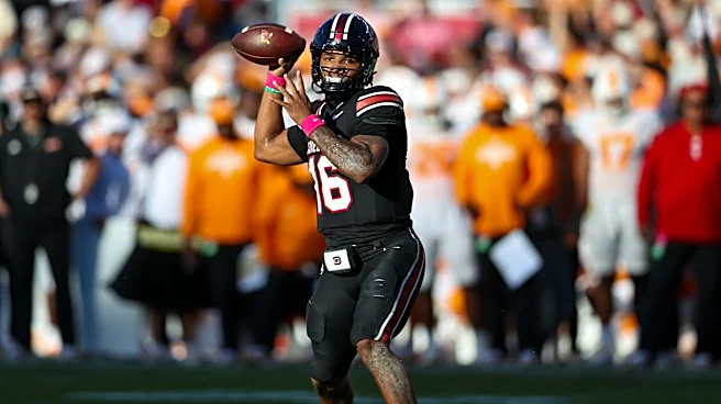 LaNorris Sellers has three TDs and South Carolina rallies to beat No. 11 Tennessee 27-24