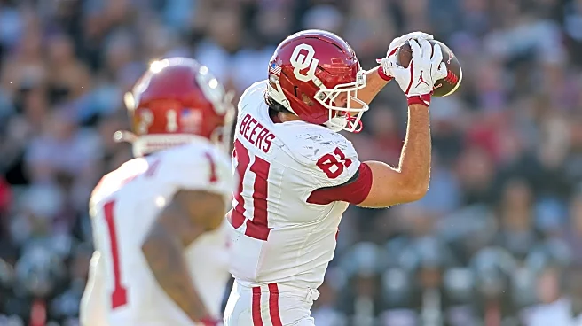 Mateer throws 2 TD passes, Oklahoma hands Mississippi State third-straight loss 23-15