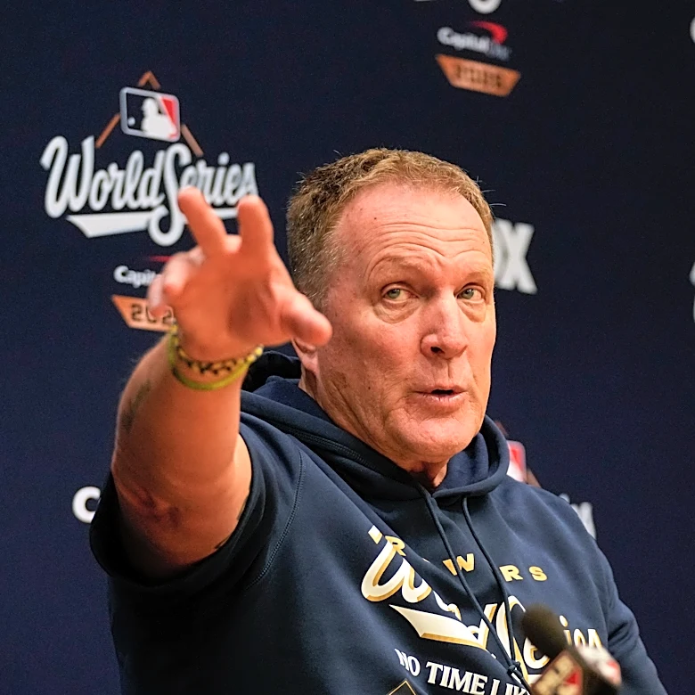 Brewers manager says of flight piloted by pitcher's uncle: 'I didn’t know Quinn threw a knuckleball'