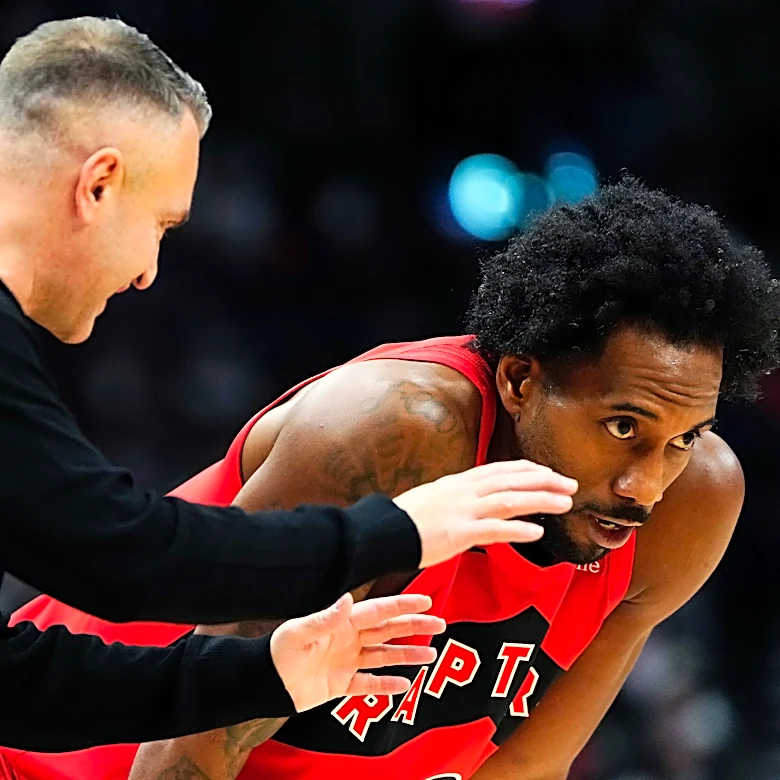 Raptors keep Kawhi Leonard out against the Timberwolves with left knee swelling
