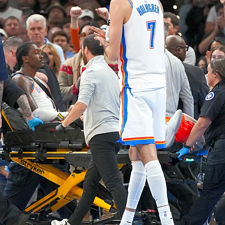 Thunder lose Jalen Williams to serious lower leg injury late in win over Clippers