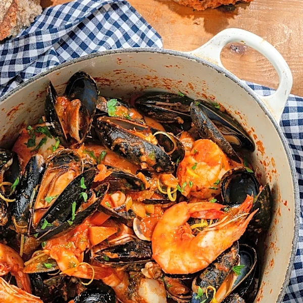 This recipe for a kimchi seafood pot keeps Esther Choi’s mom coming back for more