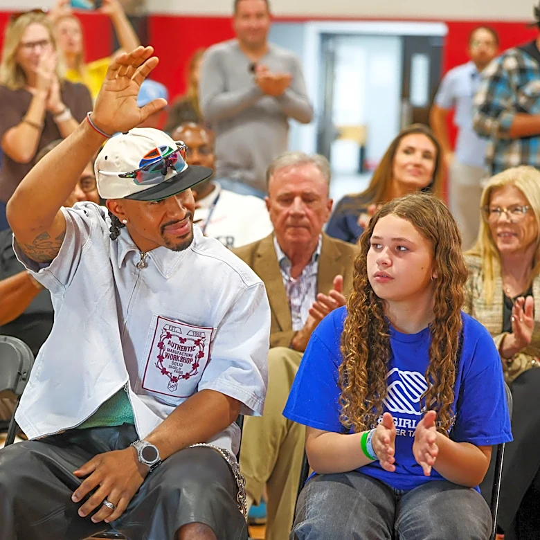 Mets' Francisco Lindor wins Roberto Clemente Award for humanitarian work