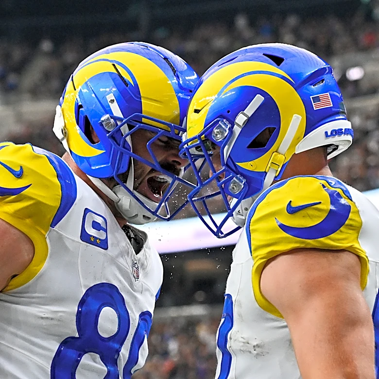 Rams right their season, perhaps reclaim their offensive identity in solid win over Raiders