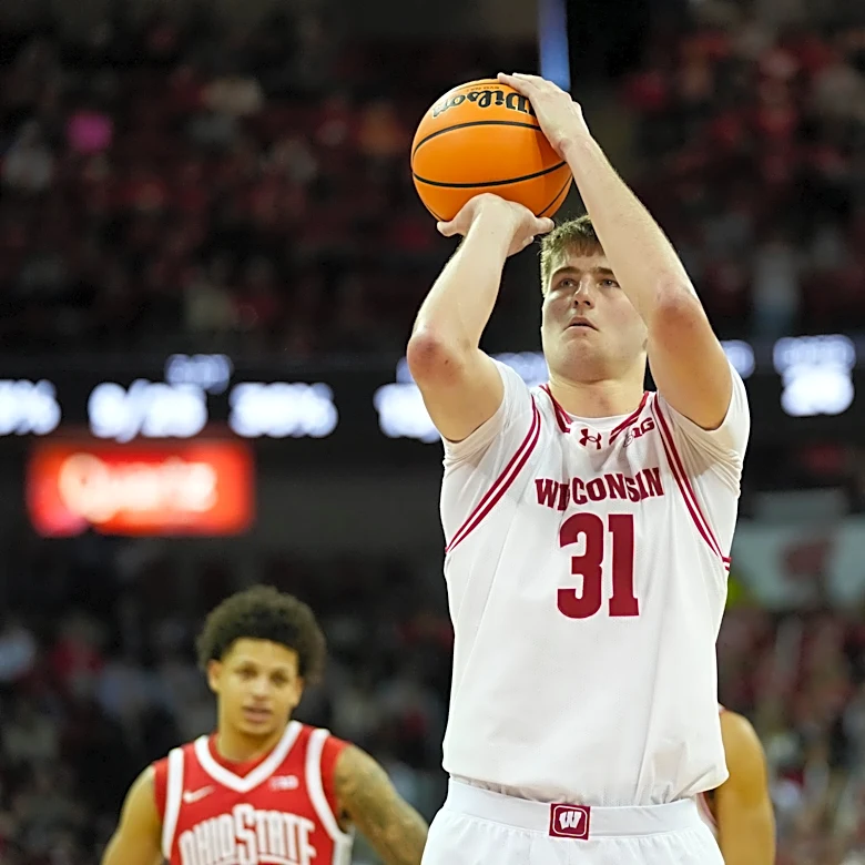 Nolan Winter will get help from plenty of newcomers as Wisconsin seeks to return to NCAA Tournament