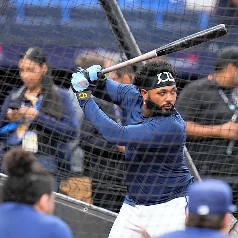 Junior Caminero injures foot during Rays' rally but says he'll play in World Series Game 5