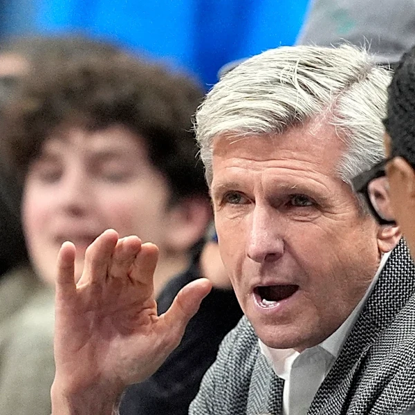 Mavericks CEO Rick Welts is retiring again and will be replaced by team president Ethan Casson