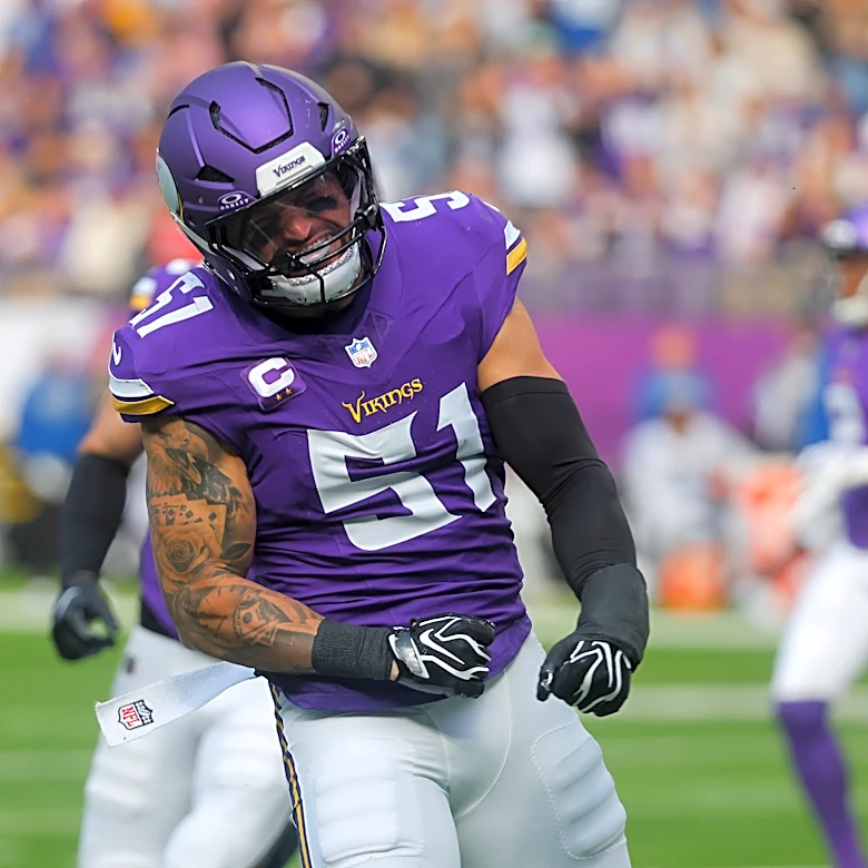 Vikings linebacker Blake Cashman has found his home in the middle of the NFL's most dominant defense