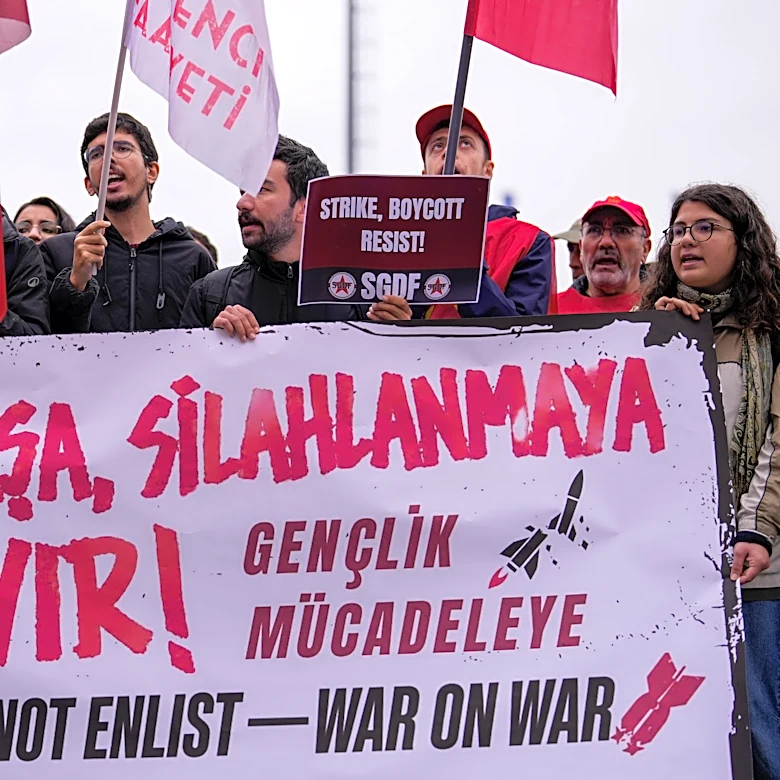 Dockworkers worldwide strike against arms shipments and to demand better working conditions