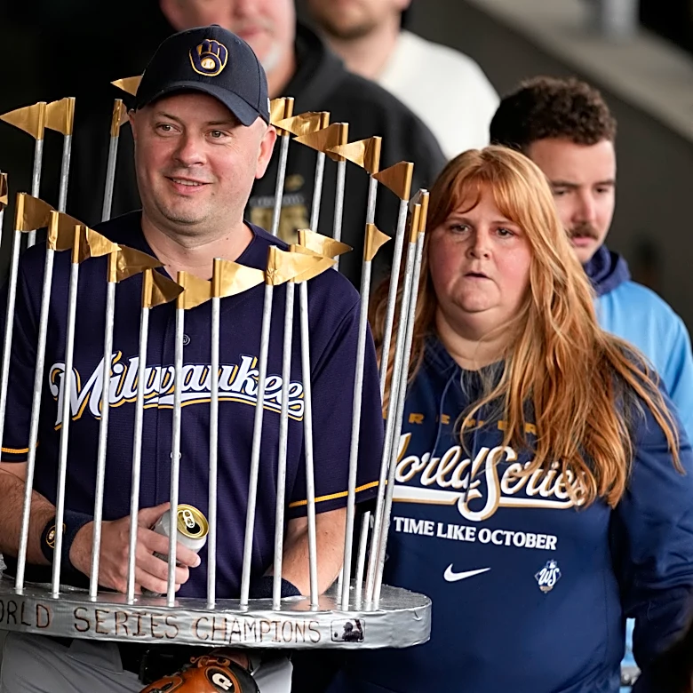 Brewers fans flood Milwaukee streets for a long-awaited World Series victory celebration
