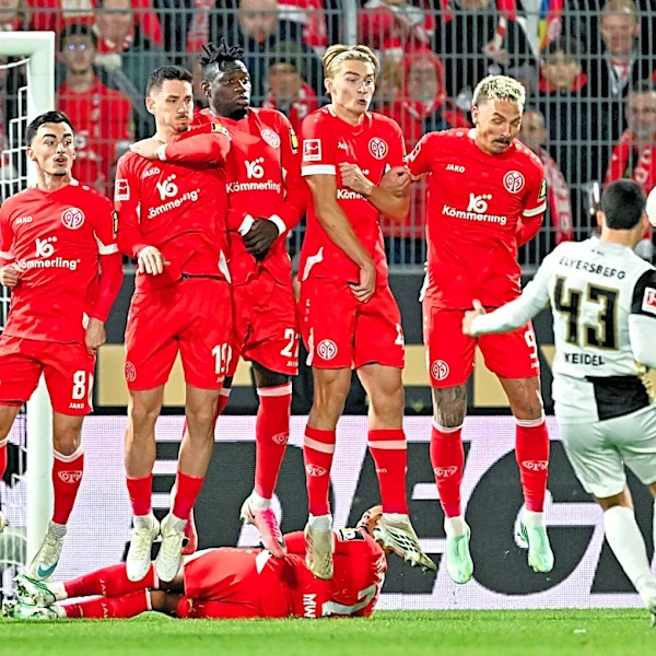 Hakimi's hat trick leads PSG's rout over Le Havre. Elversberg continues strong run in Bundesliga