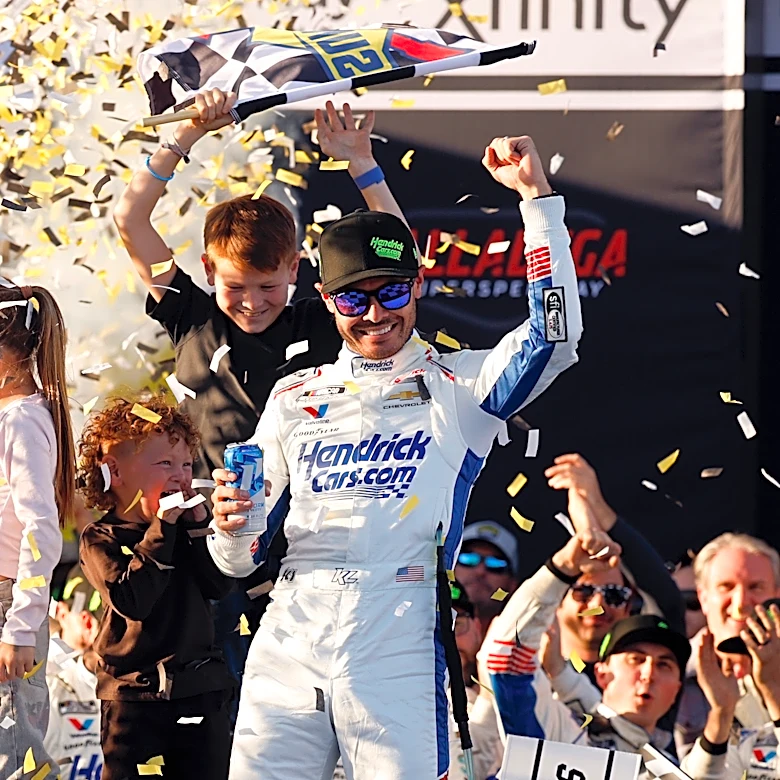 With NASCAR championship in sight, Kyle Larson isn’t expecting an early clinch at Martinsville