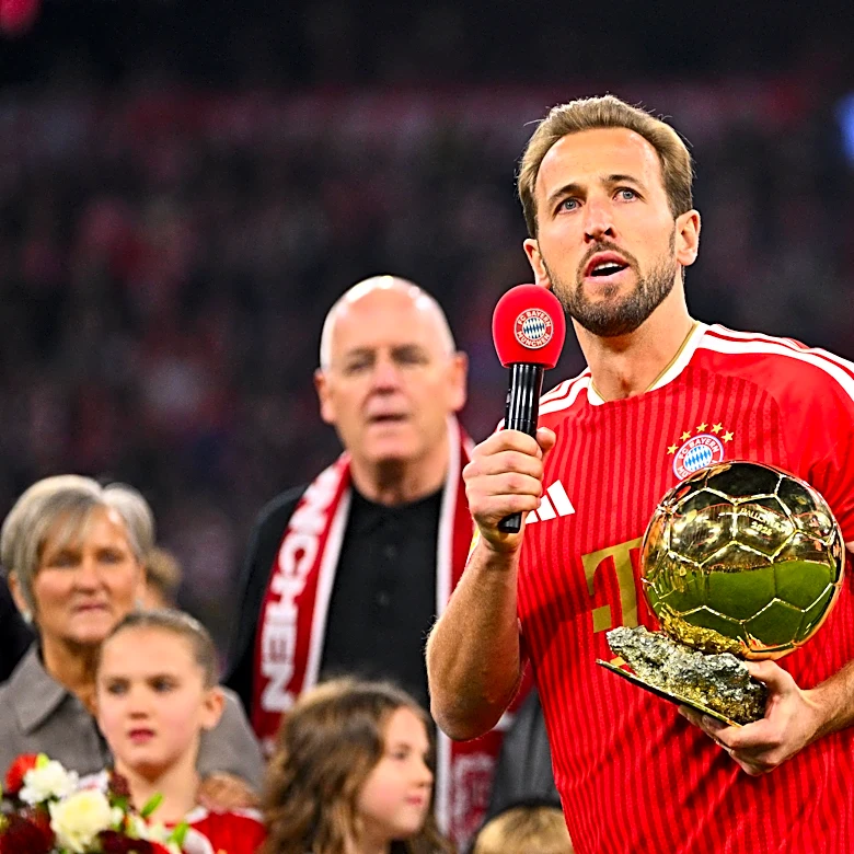 Kane scoreless as Bayern draws in Klassiker against Dortmund ahead of Milan derby