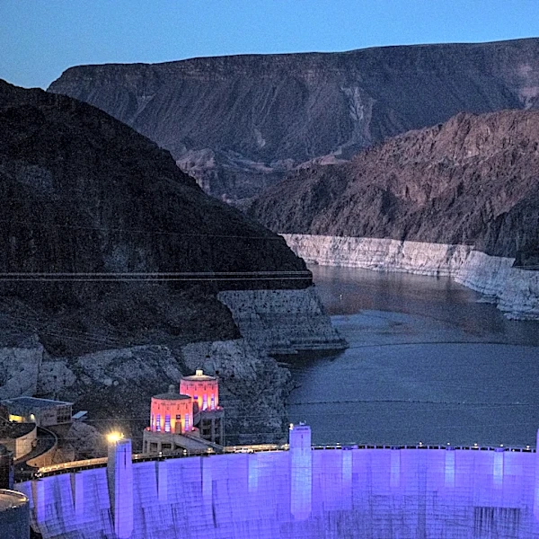 Road trip bummer. Why the Hoover Dam is closed and when will it reopen