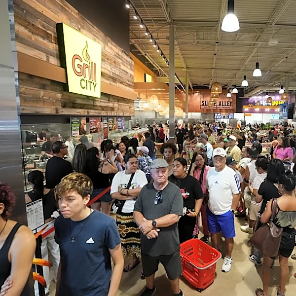 Seafood City opens in Arizona. Why fans camped out to be 1st in line