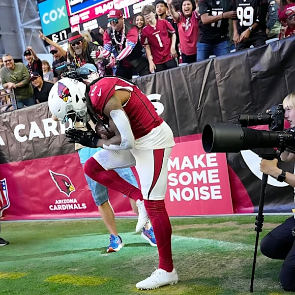 Ex-Cardinals standout receiver joins Power 4 college coaching staff