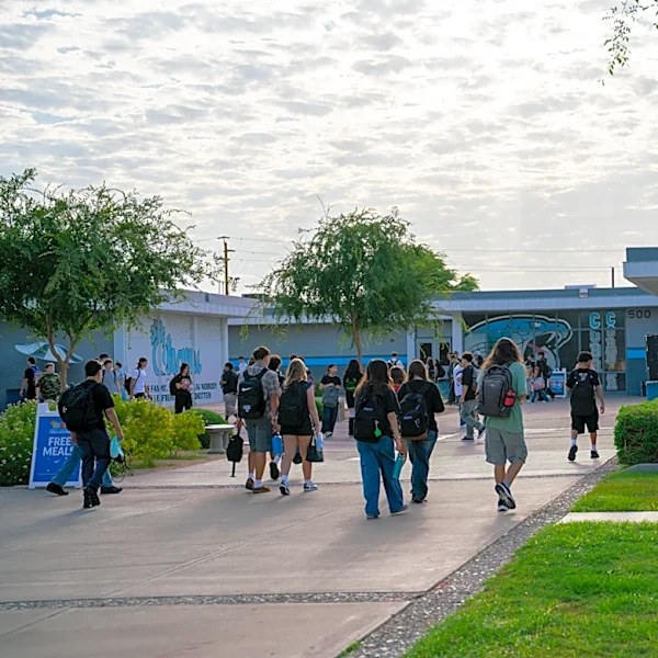 As Peoria schools close, Cactus High welcomes hundreds of students