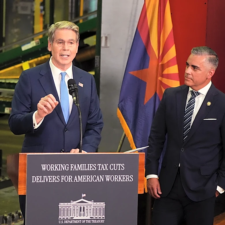 Top Republicans push economic optimism in Arizona city hit by layoffs