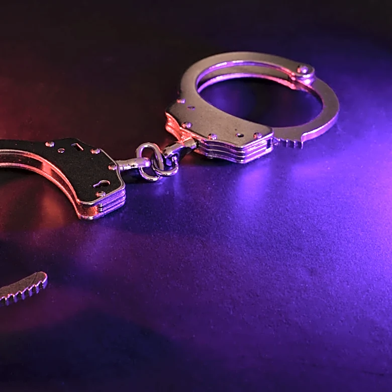 AZ woman and teen boyfriend accused of killing man who solicited sex
