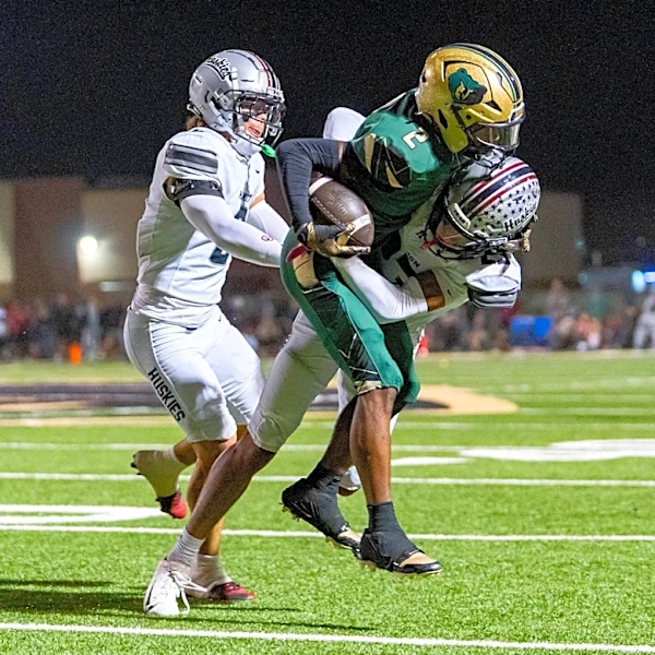 Vote for the top Arizona high school football defensive back rooms