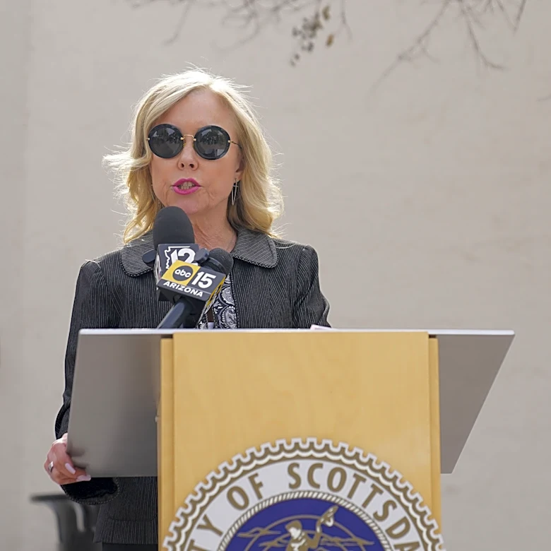 Skipped court? Scottsdale mayor avoids $334 speeding ticket anyway