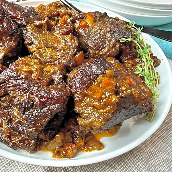 Braised short ribs are an easy-to-make restaurant-style indulgence