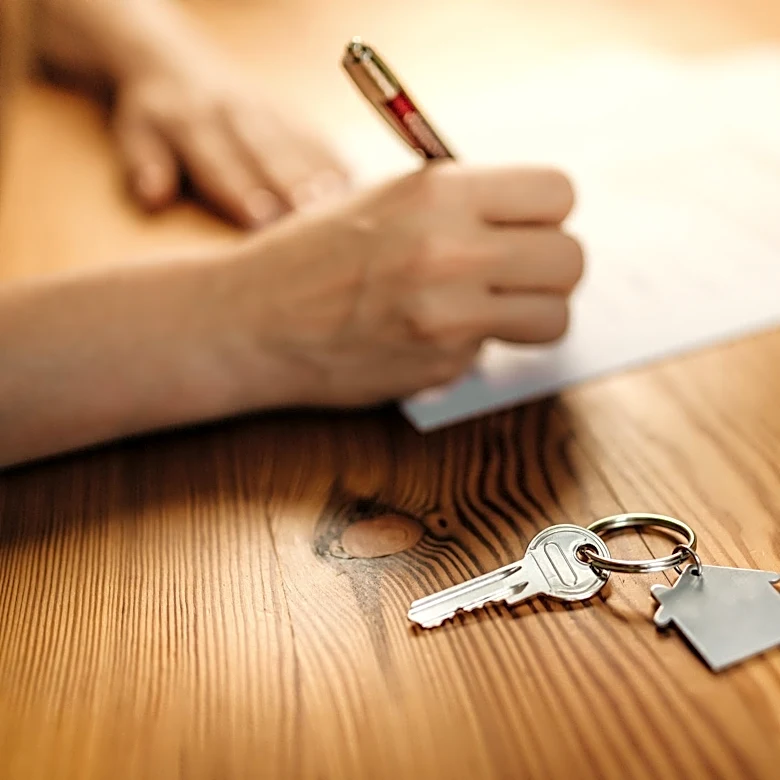 Rural Arizona districts offer housing to attract teachers