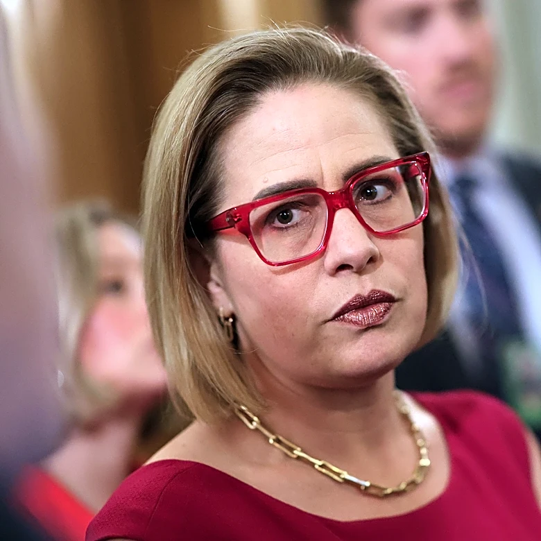 'We went inside and had sex.' Sinema details affair with bodyguard