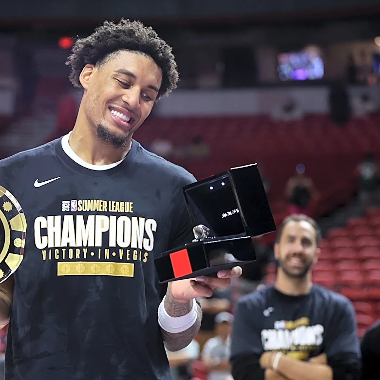 Warriors rookie Yaxel Lendeborg calls out Suns' Dillon Brooks on IG