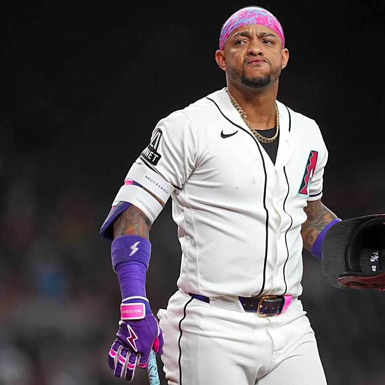 Lovullo, Diamondbacks try to shed light on strange Ketel Marte situation