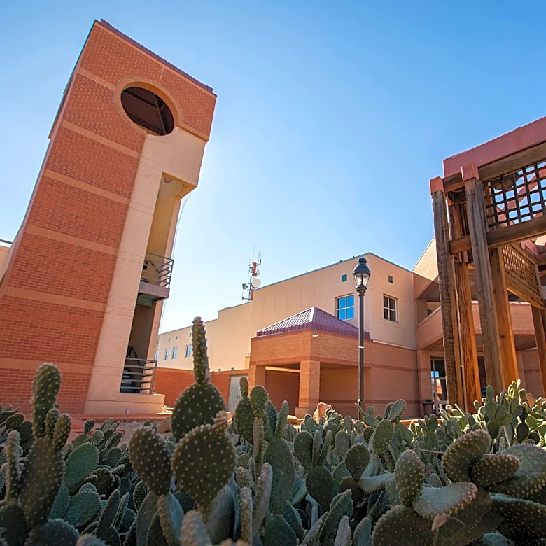 Glendale moves ahead with incorporating Project Eagle data center