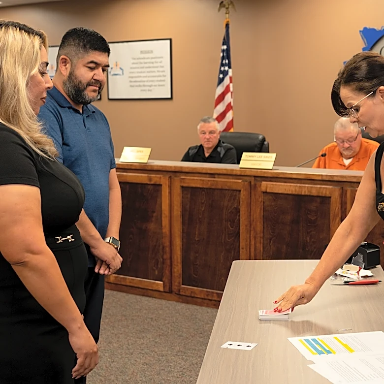 Candidate wins Gila Bend council seat for 2nd time in game of chance