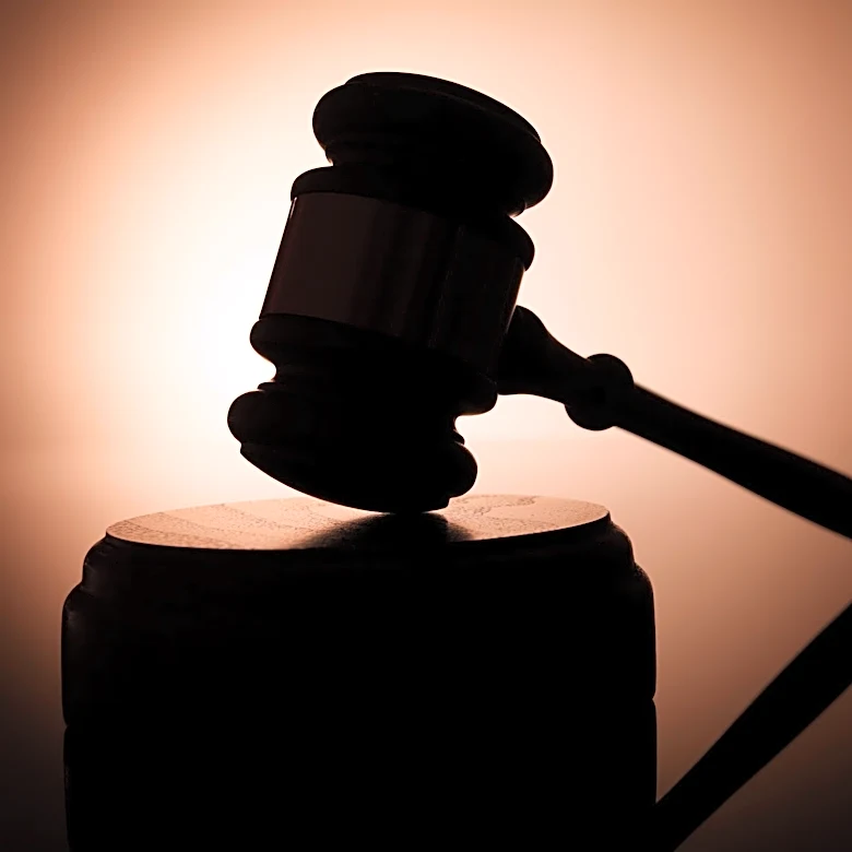 Tucson man netted $466K from multiple government jobs, feds say