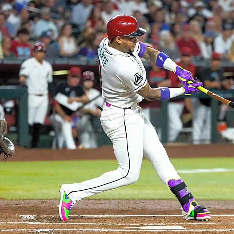 Diamondbacks players meet with officials, set stage for Marte's return