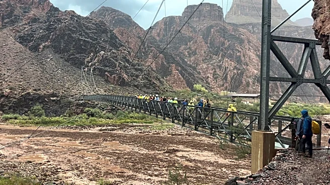 2 dead as search for missing hiker continues at Grand Canyon