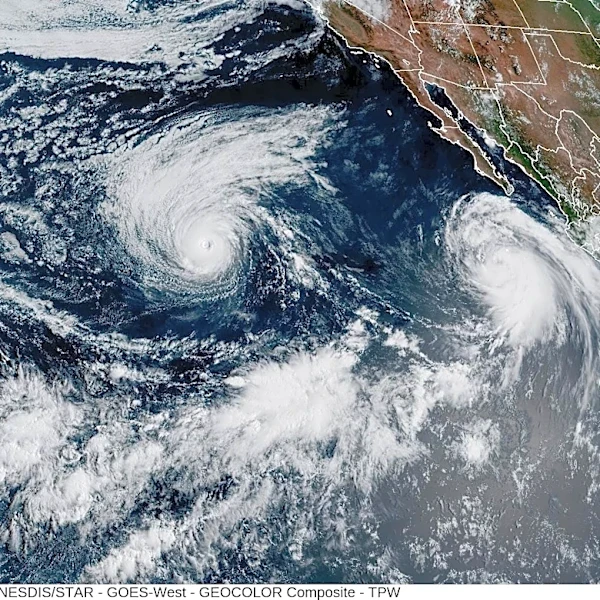 Tropical weather raises chance of heavy rain, flood risk for Arizona