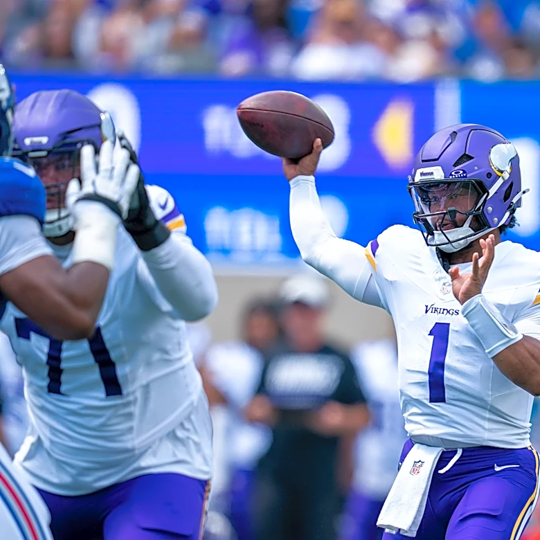 Packers vs Vikings picks, predictions, odds for NFL Week 1 game
