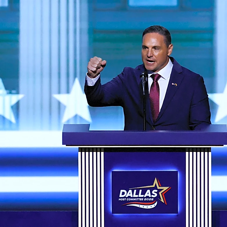Jay Feely praises Trump and free markets in midterm convention speech