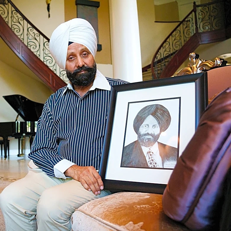 Arizona Muslims fight back against discrimination 25 years after 9/11