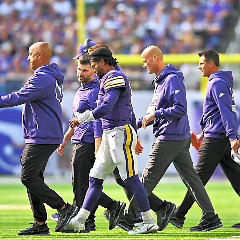 Packers slammed for 'coward hit' on Vikings quarterback Kyler Murray