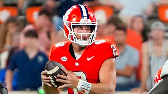 North Carolina vs Clemson picks, predictions, odds for Week 3 game