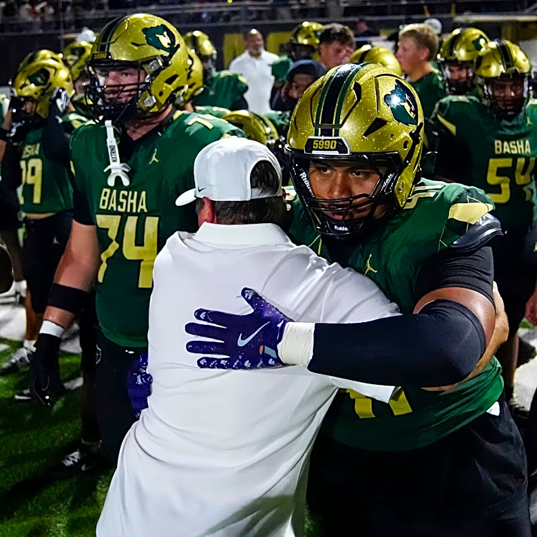 Basha-Liberty tops Arizona HS football slate. Republic picks winners