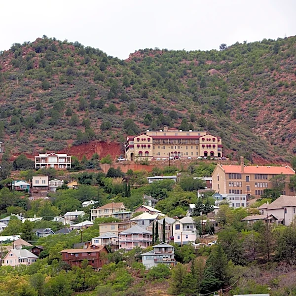 11 Towns named Arizona's favorite. From Bisbee, Payson and Globe